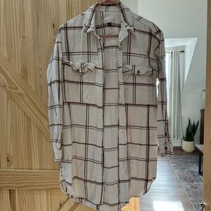 Universal Thread Brown and White Plaid Flannel Top